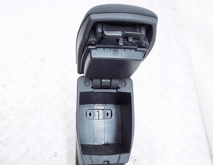 фото №8, Подлокотник туннель - toyota auris ii 15-18 eu