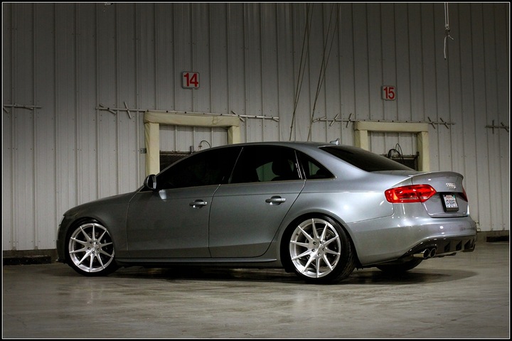 фото №14, Audi a4 s4 b8 s-line планки пороговые !!!