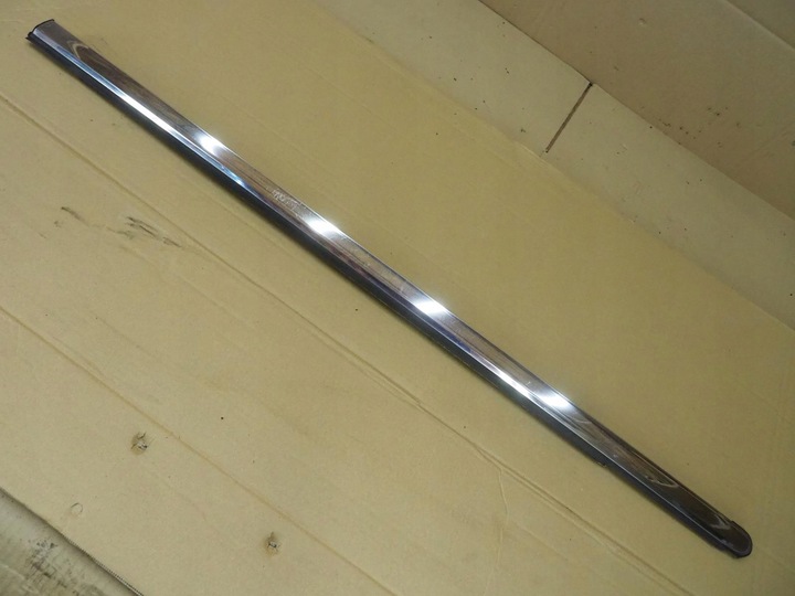 фото №1, Планка накладка хром ліва перед chrysler 300c 04-07 передній рестайлінг