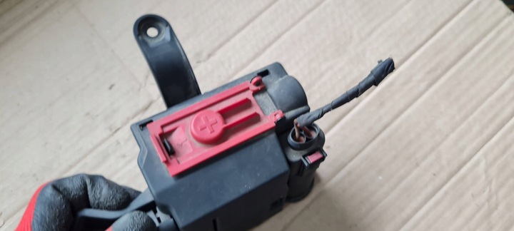 фото №6, A4 b9 8w розподільник струму 8w0941823 8w0941824an a5 8w