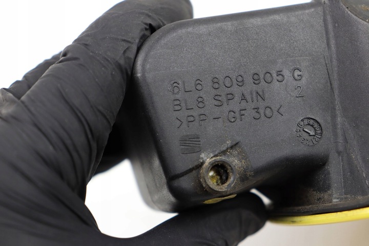 фото №6, Seat ibiza iii 3 крышка заливка топлива заливная горловина жёлтая 6l6809905g