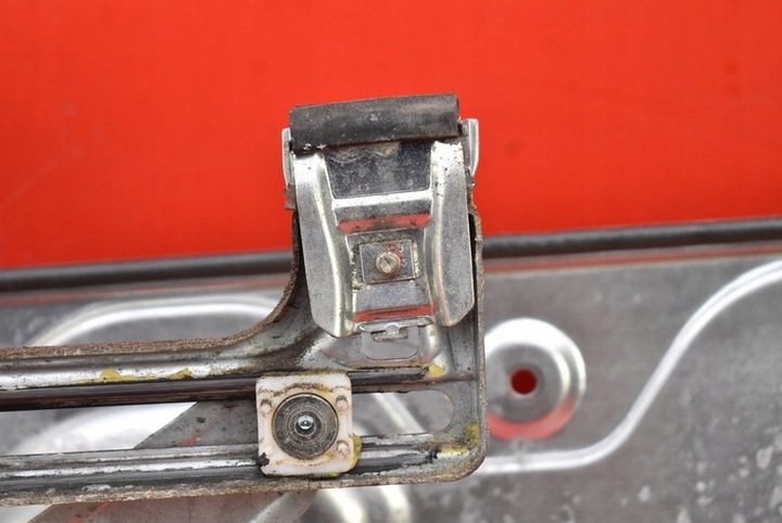 фото №12, Підйомник вікна лівий перед 4m51-b045h17-aa ford focus mk2 3d hb 04-08