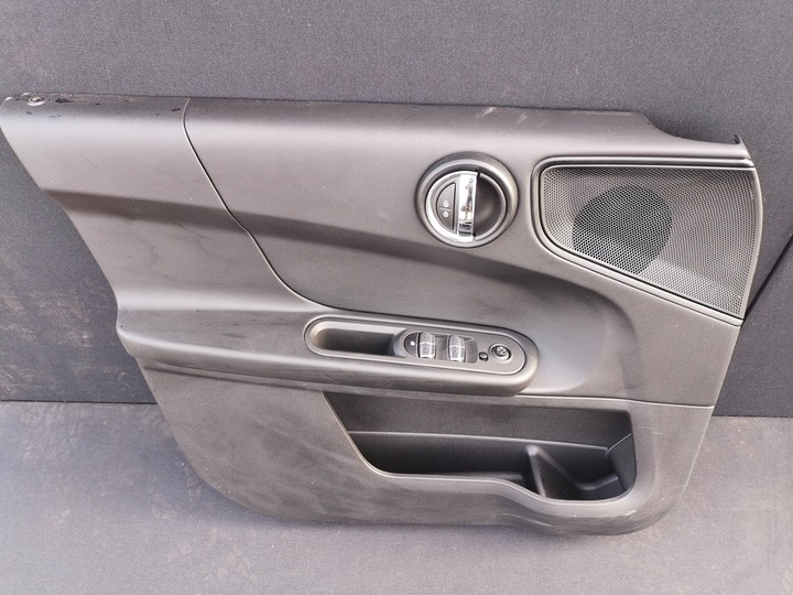 фото №7, Обивка дверь mini f60 countryman перед зад