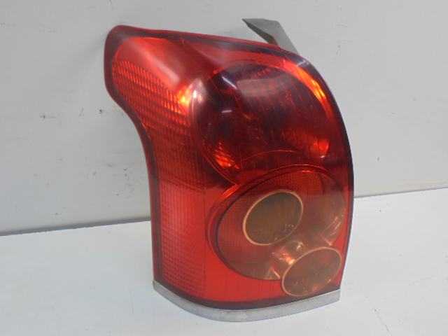 фото №10, Toyota avensis ii t25 03-06 фара зад ліва вкладка універсал 05-50