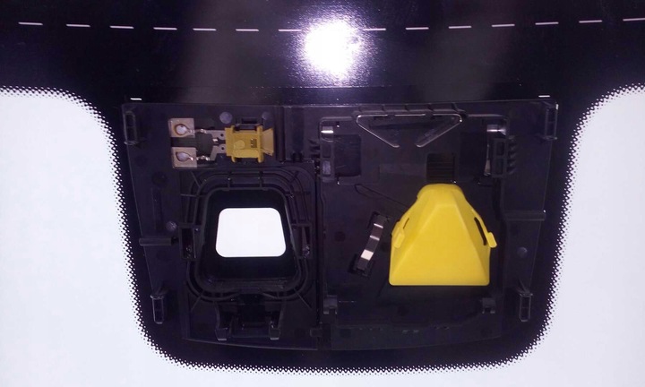 фото №5, Скло лобове передня mercedes c-klasa w205 2014- камера датчик нова