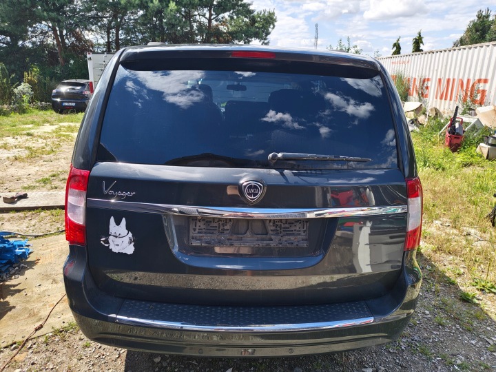 фото №8, Lancia voyager chrysler grand voyager rt v 08-16 крыло правое перед