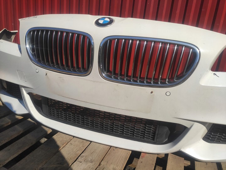 фото №5, Bmw 5 f10 м-пакет набор бампер перед зад пороги подкрылки a300 альпийский белый