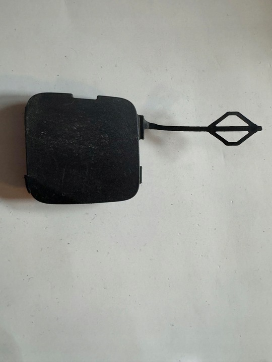 фото №1, Renault trafic iii 13-20r. - заглушка фаркоп бампера перед 511800680r