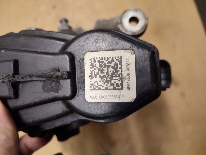 фото №7, Audi q7 супорт гальмівний праві зад 4m0615406ga