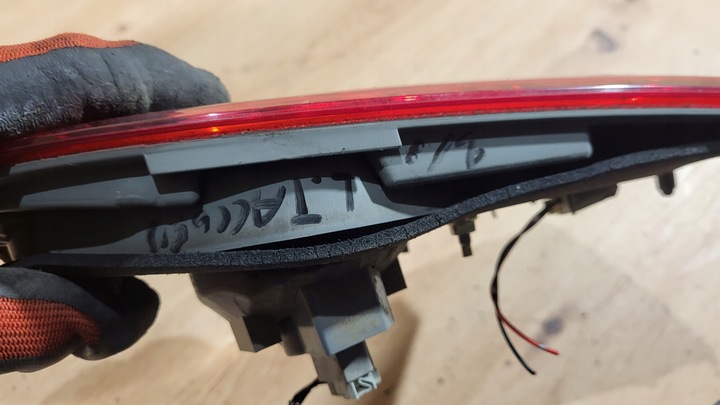 фото №8, Лампа w кришка багажника лівий зад honda accord vii 7 універсал