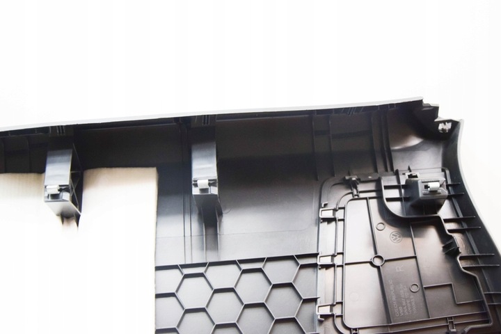 фото №10, Боковина крышки багажника vw tiguan ad1 5na867658 2.0l дизель 140kw 2017