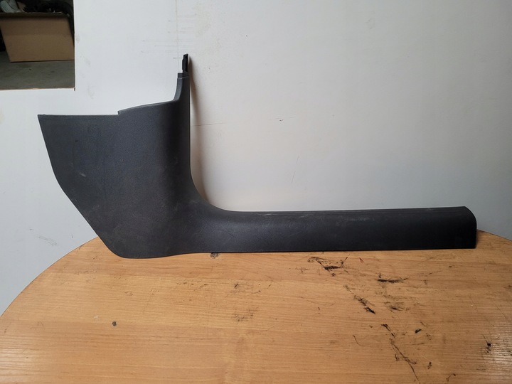 фото №1, Захист порога правий перед audi a4 b8 8k1867272c