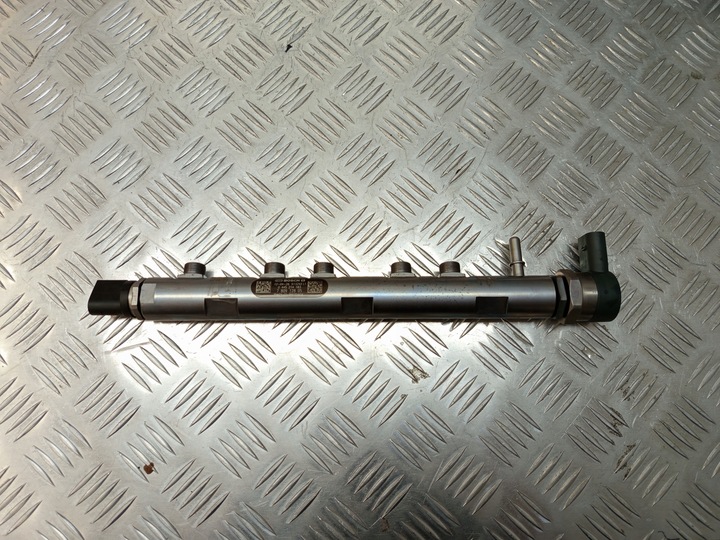 фото №13, Bmw e90 f10 f36 система паливний форсунки планка насос 7810702 7809128 7810696