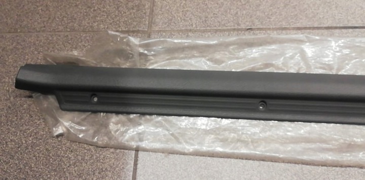 фото №5, Mazda 626 gd планка пороговая правая перед новая оригинал