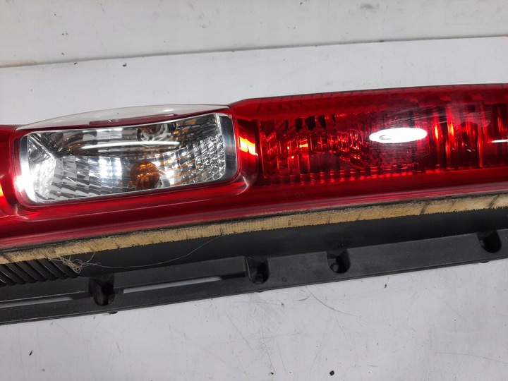 фото №11, Opel vivaro 1.9cdti 05r лампа лівий зад 8200415250 93854431