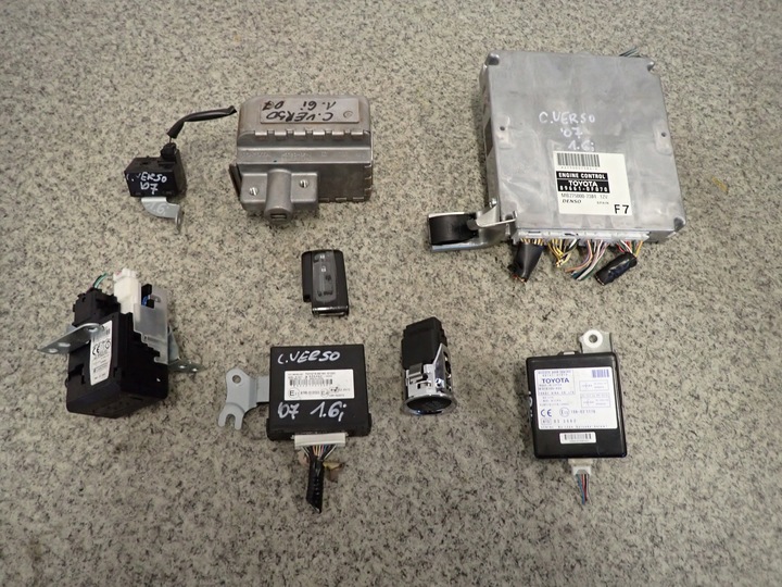 фото №1, Toyota corolla verso 04- 1.6i набір стартовий комплект