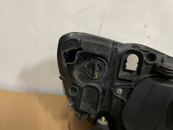 фото №8, Volvo s60 v60 рестайлінг фара ліва bi ксенон ліве європа оригінал 31420261
