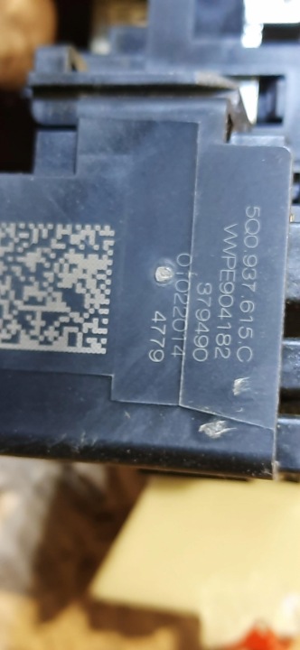 фото №7, Коробка запобіжників vw golf vii 5q0937615c