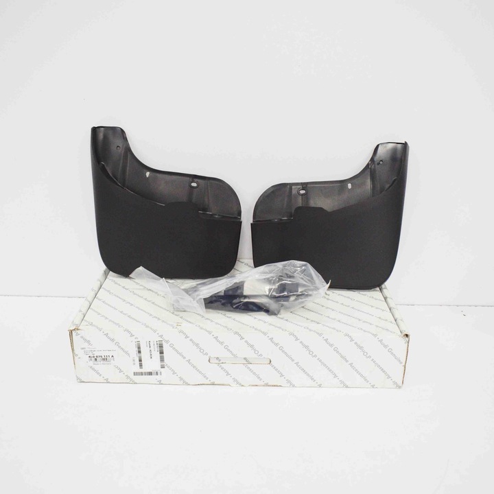 фото №1, Другие запчасти кузов audi q7 4l 4l0075111a 3478176 2015