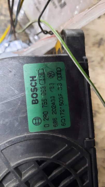 фото №5, Потенциометр газа skoda fabia 1.4b 06r