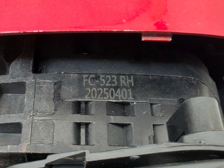 фото №11, Mazda 3 bm 13-18 дзеркало праве поворотник 8 pin