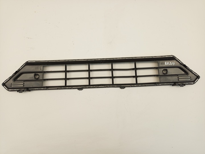 фото №11, Volvo xc40 recharge рестайлінг 2022- решітка середня бампера перед 32136098