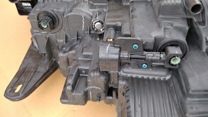 фото №8, Ford mustang mach-e 20- лампа левая перед полный led eu lj8b13e015ef