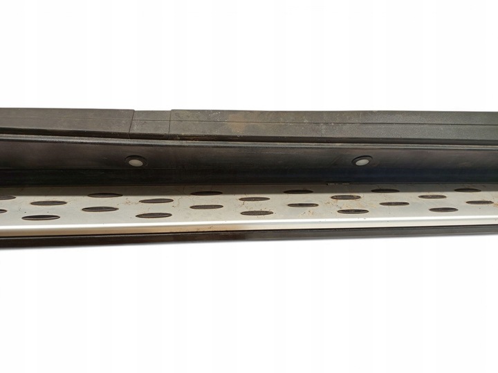 фото №14, Mercedes-benz ml w166 a1666980225 правая сторона планки пороговые, накладки