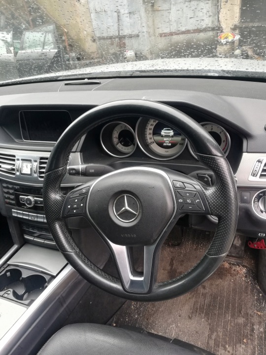 фото №7, Крыло перед do mercedes e 212 c775