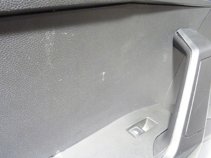 фото №7, Боковина зад лівий оббивка двері зад ліва seat arona 6f0 17-21 6f0867133