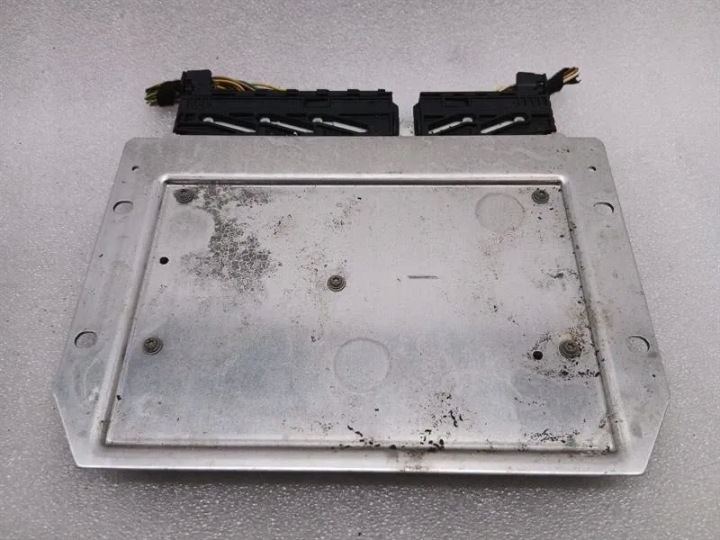 фото №6, Керування підвіска пневматичним mercedes c w205 a2229007010 ecu