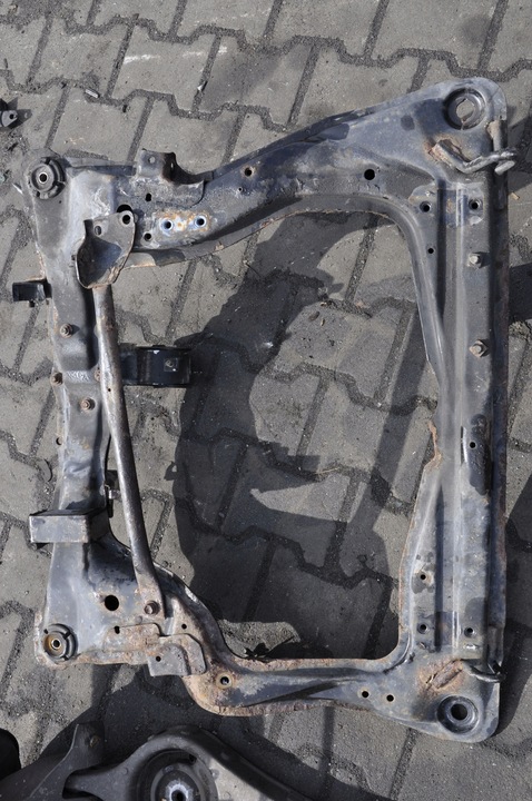 фото №7, Daihatsu yrv 1.3 16v подрамник подвешивание балка перед