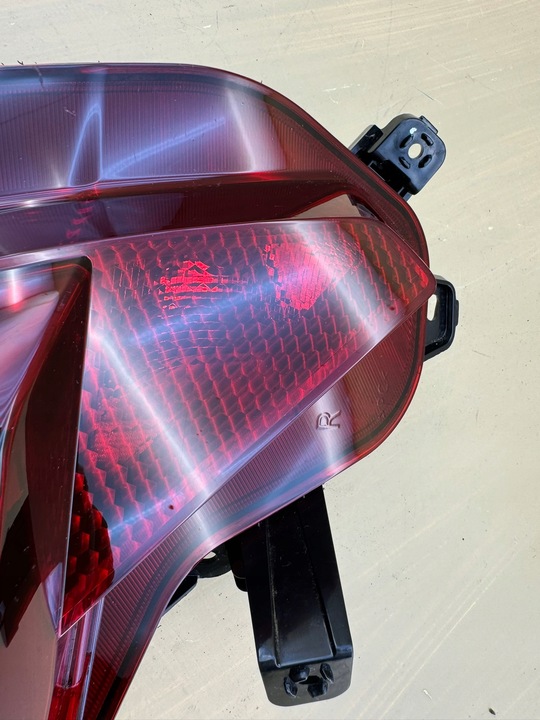 фото №10, Hyundai tucson iv 4 n-line 20r- лампа правый зад задняя правая