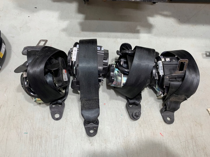 фото №12, Dacia duster iii консоль панель ремені подушка оригінал європа 2024r.