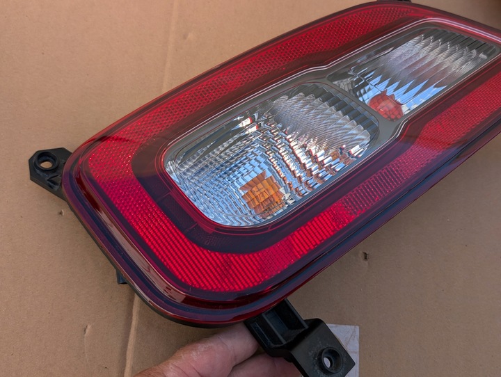 фото №10, Hyundai kona 16- лампа ліва права зад задня w бампер