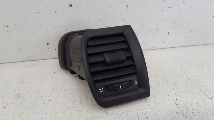 фото №1, Решітка повітропровід права skoda roomster 1,2 12v