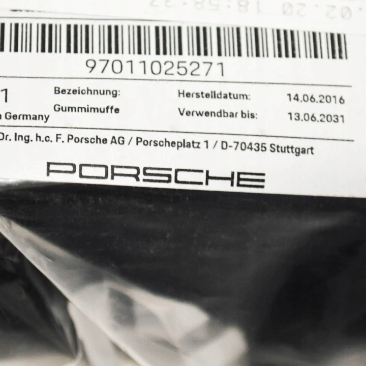 фото №6, Porsche panamera 970 правое заборщик воздуха 97011025271 оригинальная запчасть