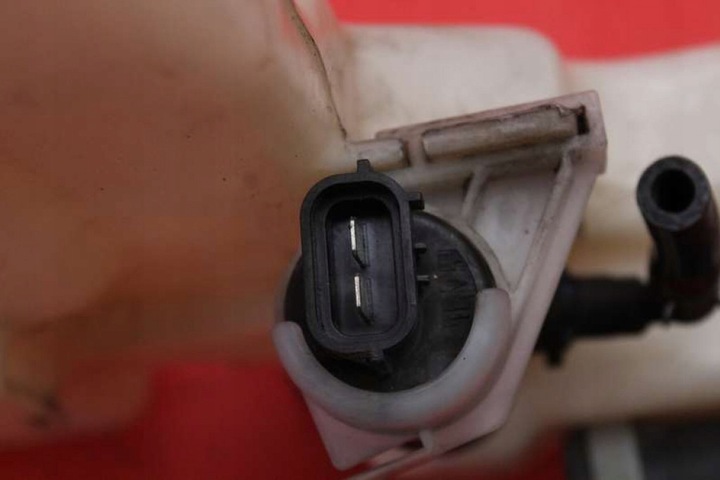 фото №7, Бачок омывателя honda crv 2 ii 2.2 i-ctdi 04-06