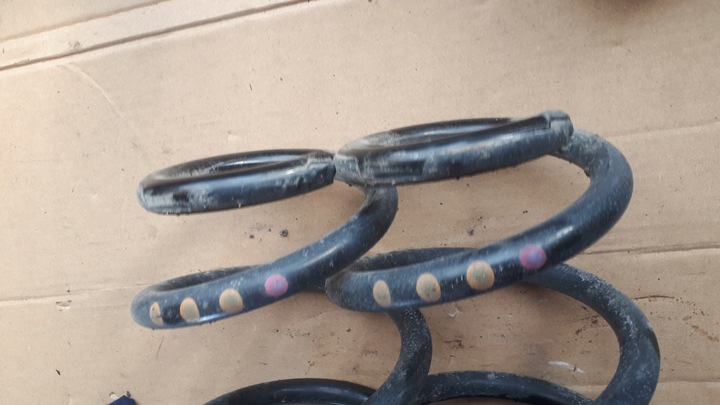 фото №5, S4 b8 рестайлінг пружина пружини перед 3.0 tfsi s5