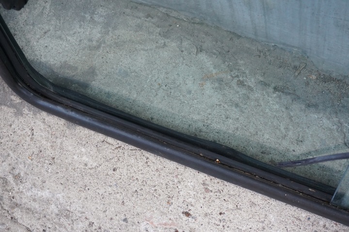 фото №11, Land cruiser 70 lj70 стекло кузовная правая 89r 3d