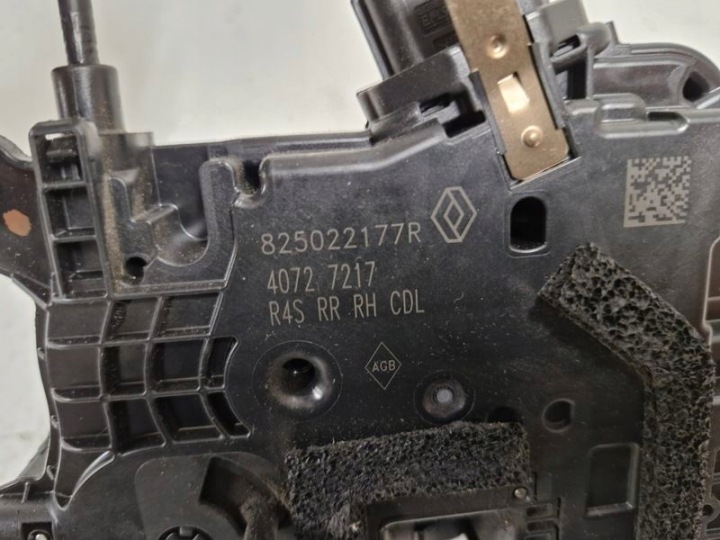 фото №7, Renault twingo iii 3 замок дверь правая зад задние 825022177r 4 pin