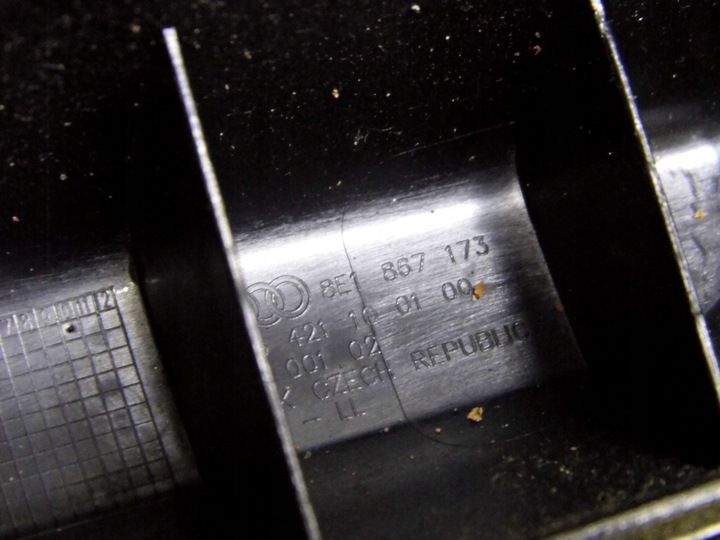 фото №7, Audi a4 b6 тримач ручка панель скло лівий перед 8e1867173