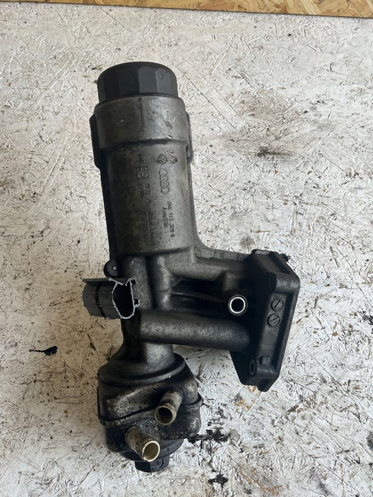 фото №1, Основание фильтра масла audi a4 b6 1.9tdi 038115389b