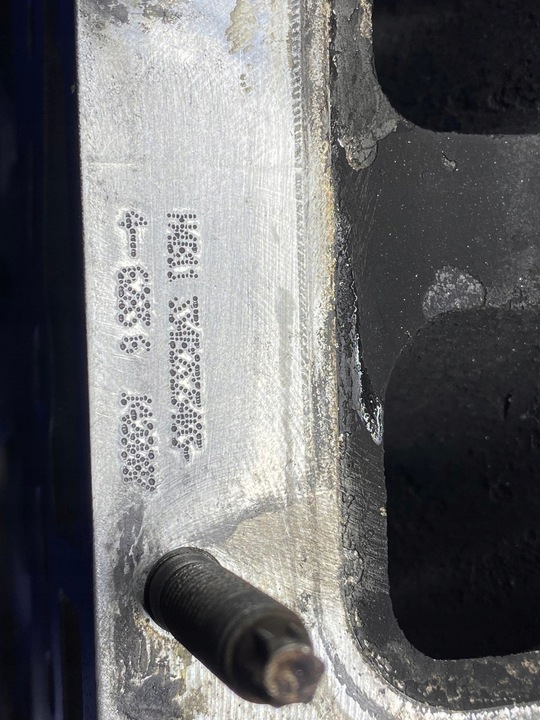 фото №14, Головка двигуна clio iv 0.9 tce h4bb408 dacia sandero 631r