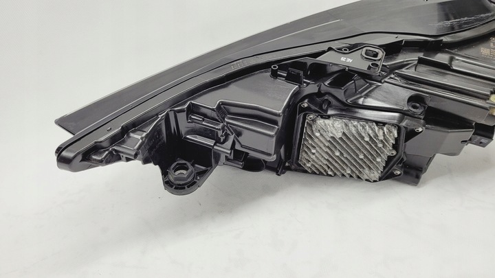 фото №8, Лампа перед передняя правая полный led audi a6 c8 4k0