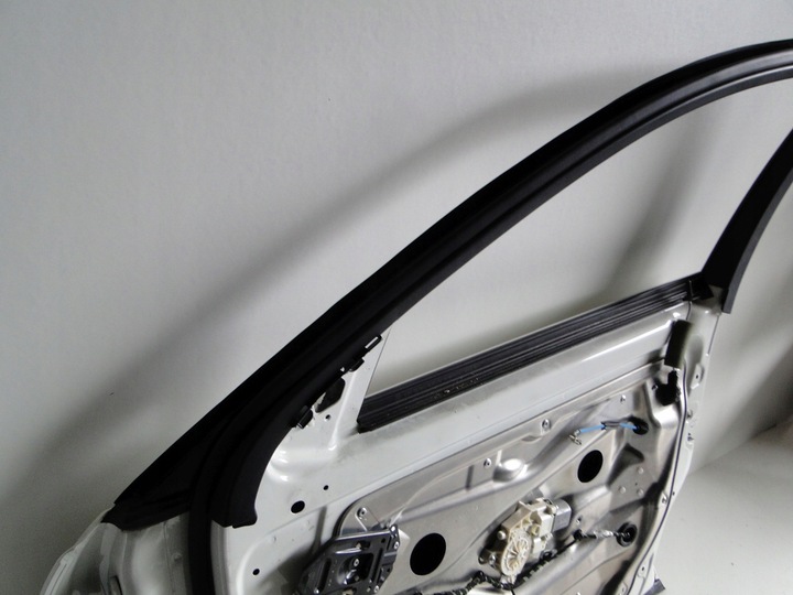 фото №12, Mercedes e клас 212 w212 двері передні праві 650