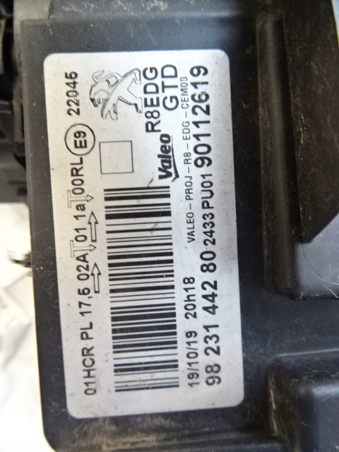 фото №10, Peugeot 508 ii лампа левая передняя перед 9823144280