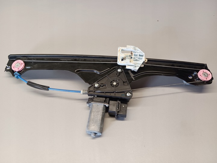 фото №7, Механізм скла правий перед bmw f30 71019003
