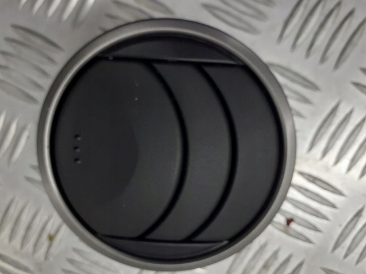 фото №1, Решітка права повітропровід mazda 6