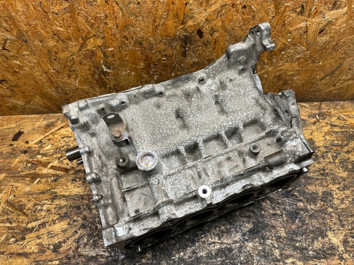 фото №8, Блок  двигуна низ вал поршні yaris iii iv 1.5 2nr